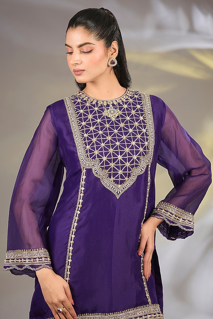 Purple Organza Embroidered Kurta Set by Ridhi Mehra at Pernia's Pop Up Shop