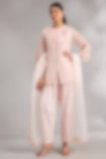 Powder Pink Organza Kurta Set by Ridhi Mehra at Pernia's Pop Up Shop