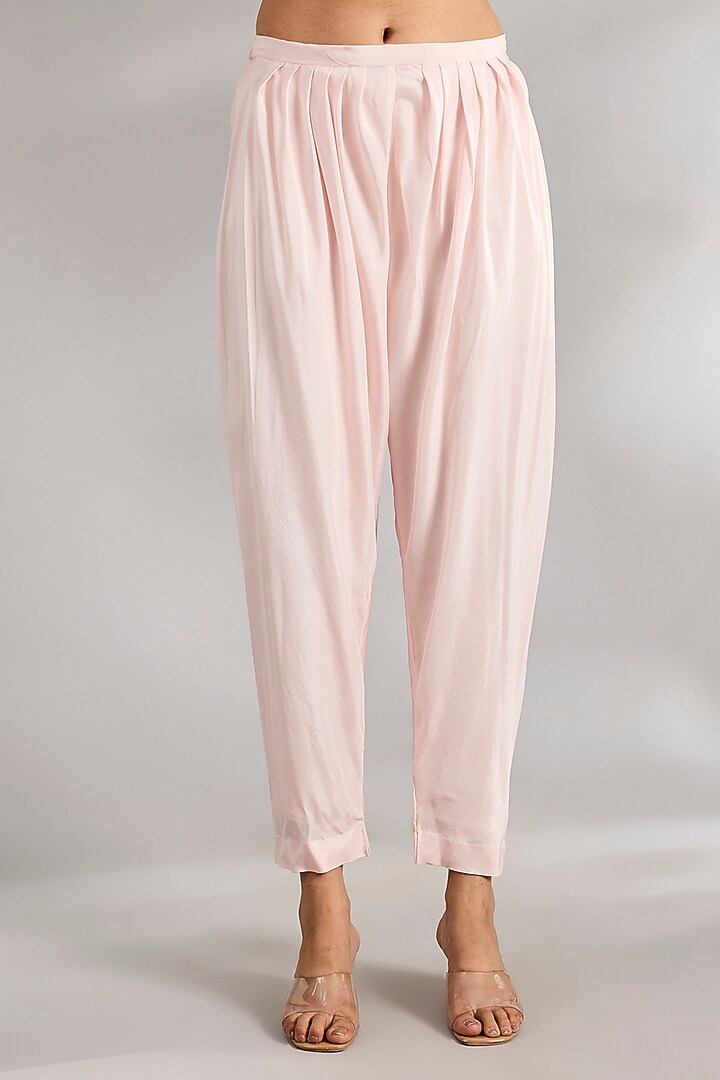 Powder Pink Organza Kurta Set by Ridhi Mehra at Pernia's Pop Up Shop
