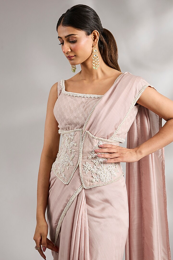 Dusky Pink Georgette Embroidered Wedding Saree Set by Ridhi Mehra at Pernia's Pop Up Shop