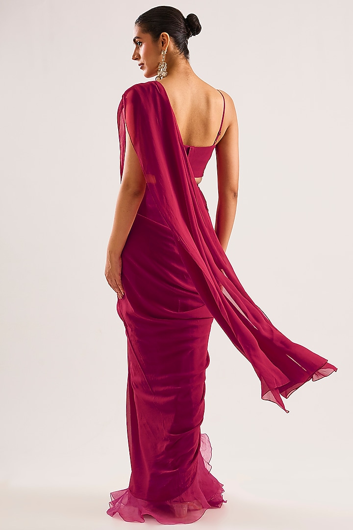 Red Georgette Ruffled Wedding Saree Set by Ridhi Mehra at Pernia's Pop Up Shop