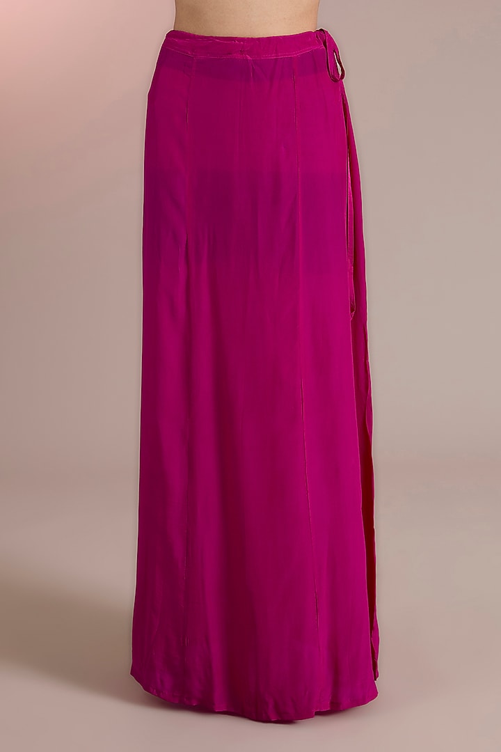 Fuchsia Gold Tissue Embroidered Wedding Saree Set by Ridhi Mehra at Pernia's Pop Up Shop