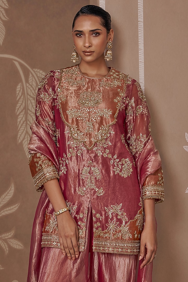 Fuchsia & Orange Tissue Embroidered Kurta Set by Ridhi Mehra at Pernia's Pop Up Shop