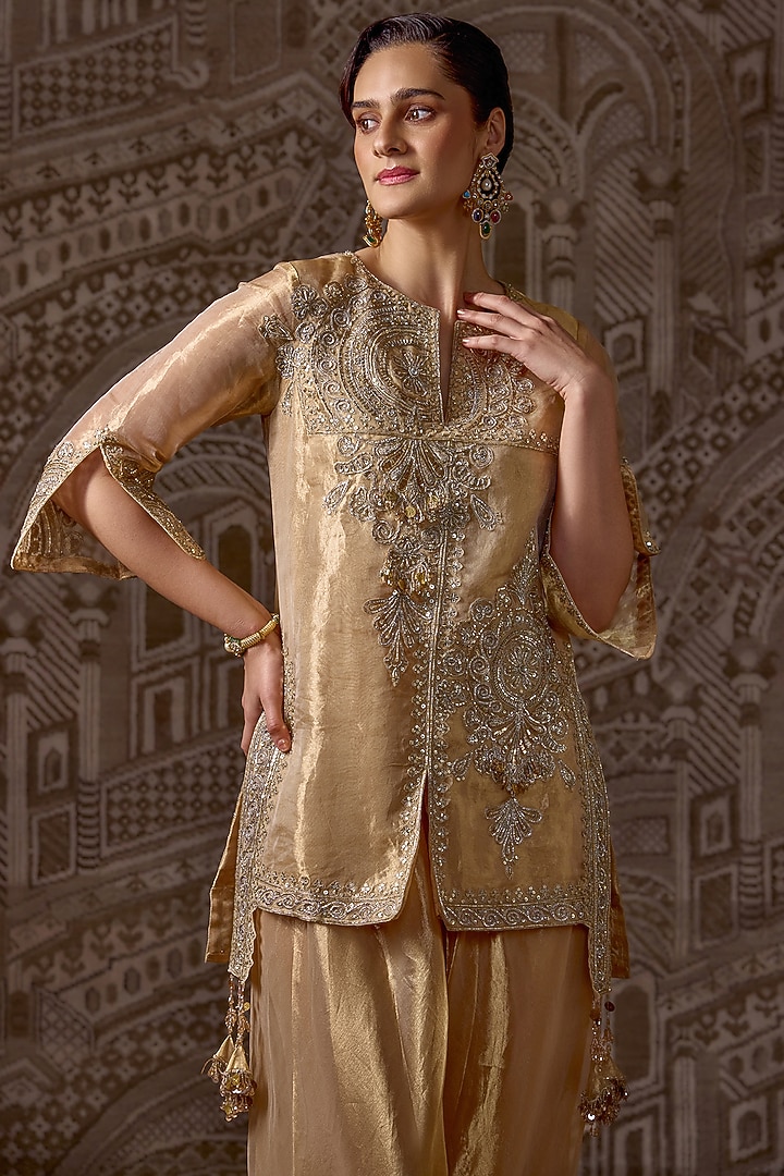 Deep Gold Tissue Embroidered Kurta Set by Ridhi Mehra at Pernia's Pop Up Shop