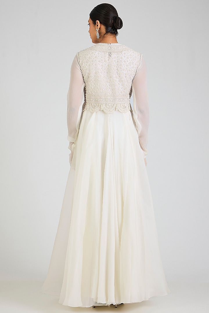 Ivory Chiffon Embroidered Bridal Anarkali Set by Ridhi Mehra at Pernia's Pop Up Shop