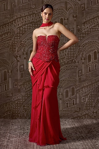 Red Chiffon Embroidered Draped Skirt Saree Set by Ridhi Mehra