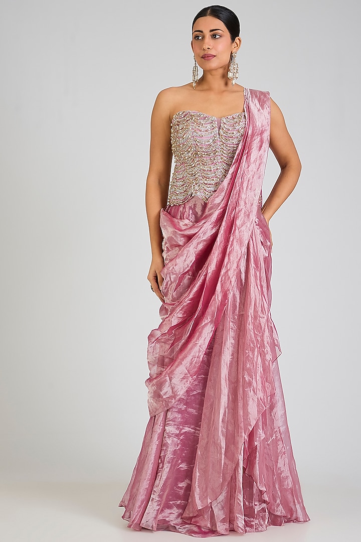 Fuchsia & Gold Tissue Embroidered Draped Reception Saree Set by Ridhi Mehra at Pernia's Pop Up Shop