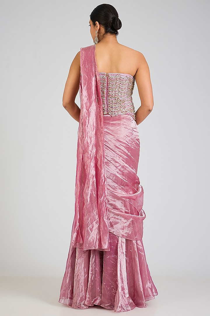 Fuchsia & Gold Tissue Embroidered Draped Reception Saree Set by Ridhi Mehra at Pernia's Pop Up Shop