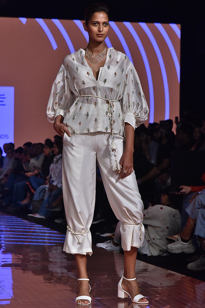 Ivory Chanderi Pant Set by Ridhi Mehra at Pernia's Pop Up Shop