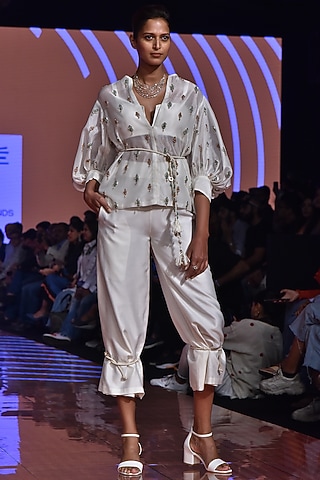 Ivory Chanderi Pant Set by Ridhi Mehra