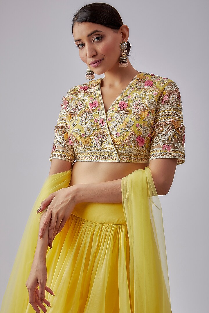 Yellow Organza Embroidered Wedding Lehenga Set by Ridhi Mehra at Pernia's Pop Up Shop