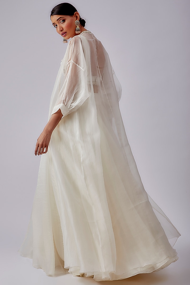 White Organza Embroidered Jacket Wedding Lehenga Set by Ridhi Mehra at Pernia's Pop Up Shop