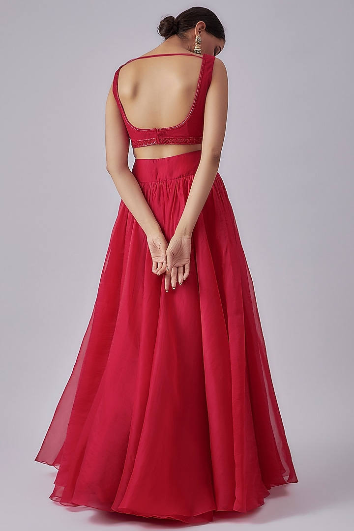Red Organza Wedding Lehenga Set by Ridhi Mehra at Pernia's Pop Up Shop