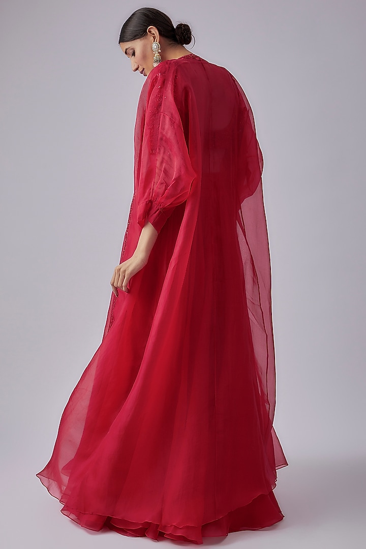 Red Organza Jacket Wedding Lehenga Set by Ridhi Mehra at Pernia's Pop Up Shop