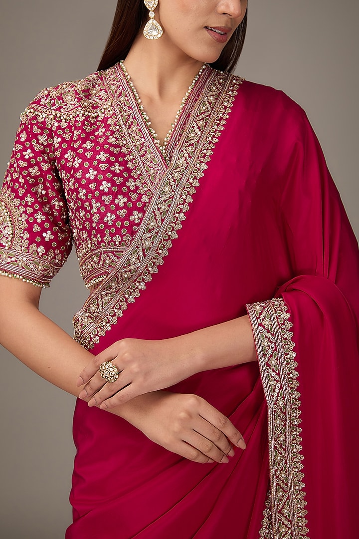 Red Silk Reception Saree Set by Ridhi Mehra at Pernia's Pop Up Shop