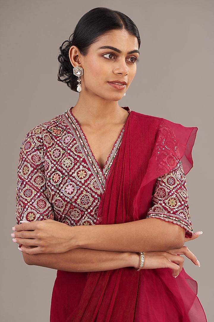 Red Chiffon Pre-Draped Ruffled Reception Saree Set by Ridhi Mehra at Pernia's Pop Up Shop