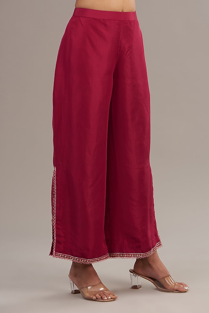 Red Net Floral Motif Embroidered Kurta Set by Ridhi Mehra at Pernia's Pop Up Shop