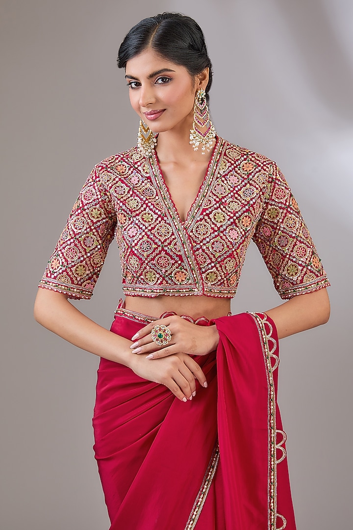 Red Silk Reception Saree Set by Ridhi Mehra at Pernia's Pop Up Shop