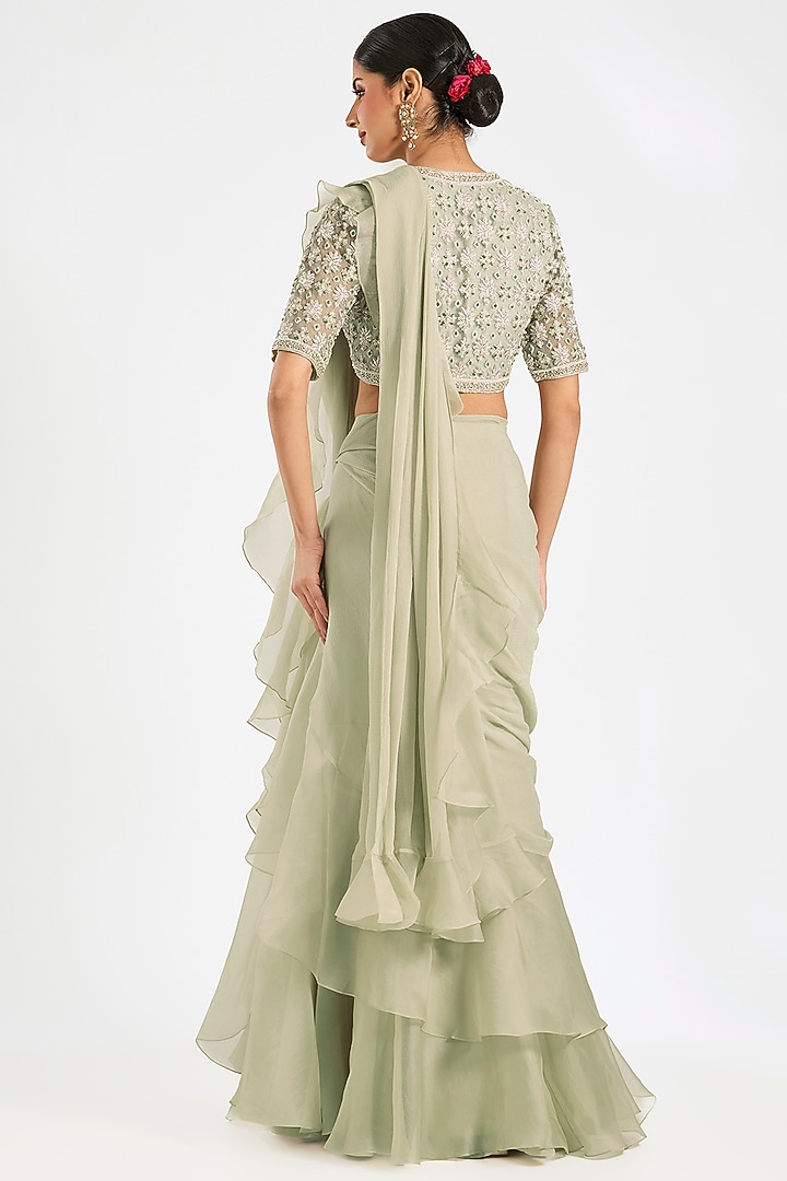Silver Chiffon & Organza Pre-draped Ruffled Reception Saree Set by Ridhi Mehra at Pernia's Pop Up Shop
