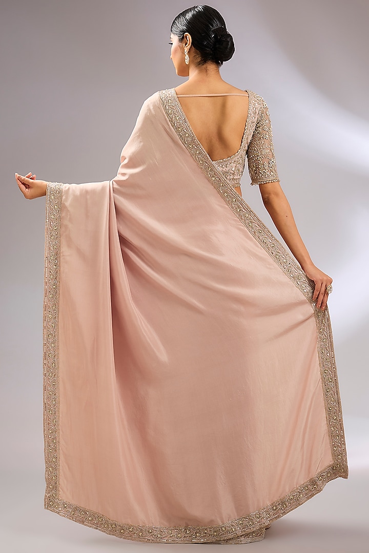 Dusty Pink Flat Silk Embroidered Reception Saree Set by Ridhi Mehra at Pernia's Pop Up Shop