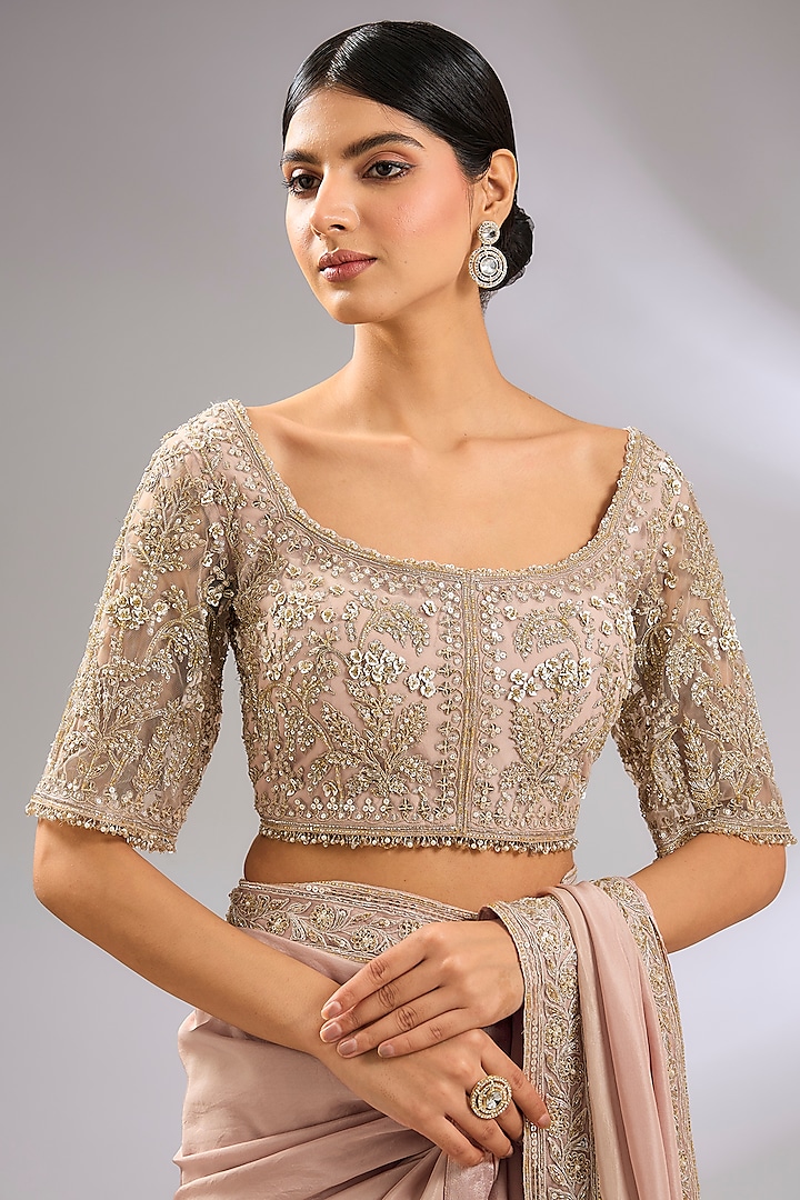 Dusty Pink Flat Silk Embroidered Reception Saree Set by Ridhi Mehra at Pernia's Pop Up Shop