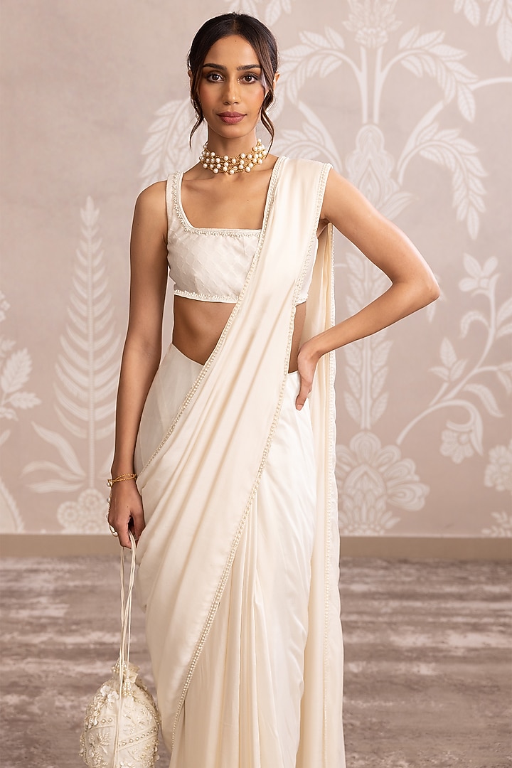 Ivory Fine Silk Embroidered Wedding Saree Set by Ridhi Mehra at Pernia's Pop Up Shop