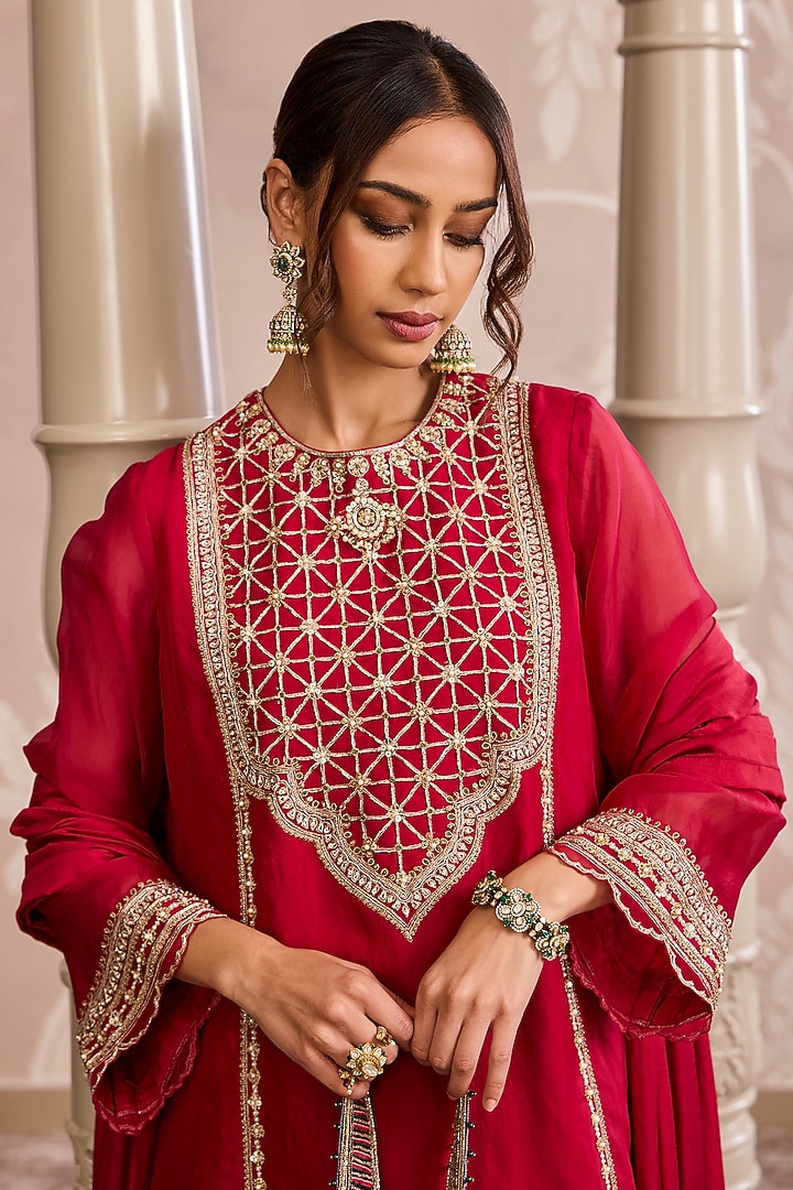 Red Fine Silk Gharara Set by Ridhi Mehra at Pernia's Pop Up Shop
