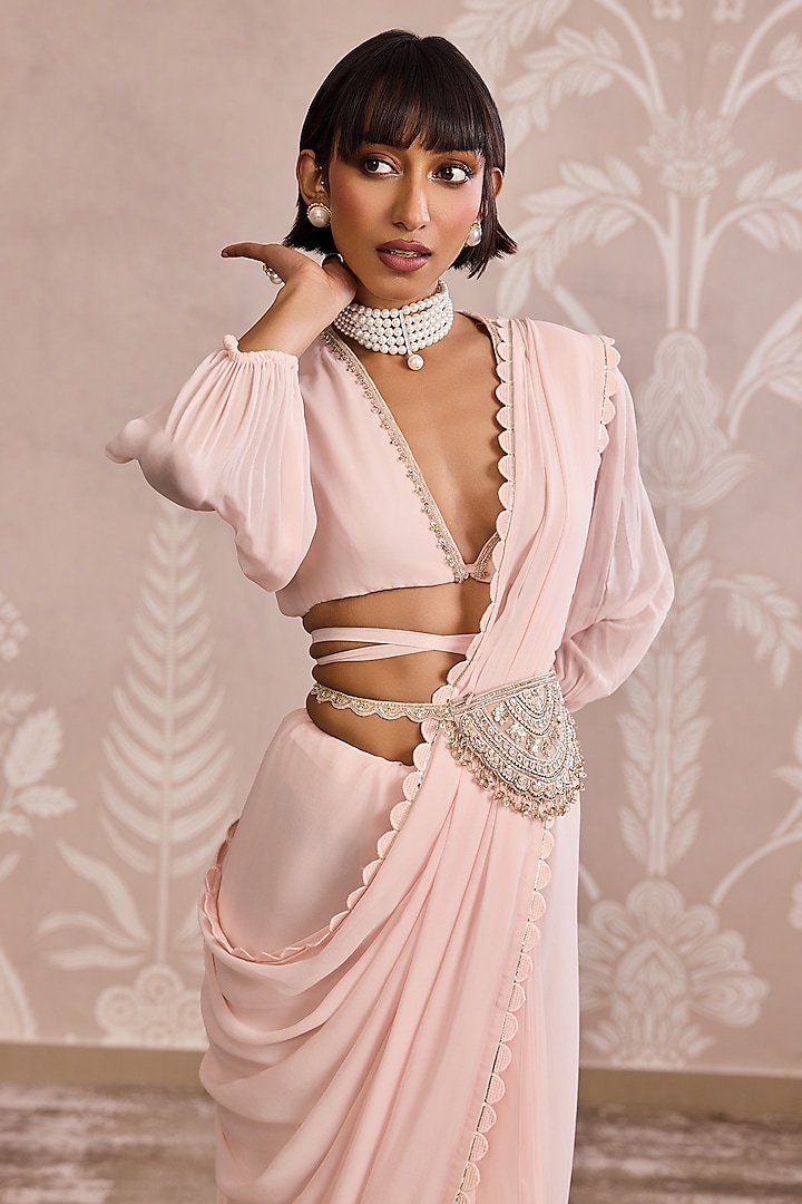 Powder Pink Net Embroidered Belt by Ridhi Mehra at Pernia's Pop Up Shop