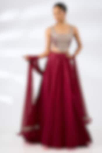 Red Organza Wedding Lehenga Set by Ridhi Mehra at Pernia's Pop Up Shop