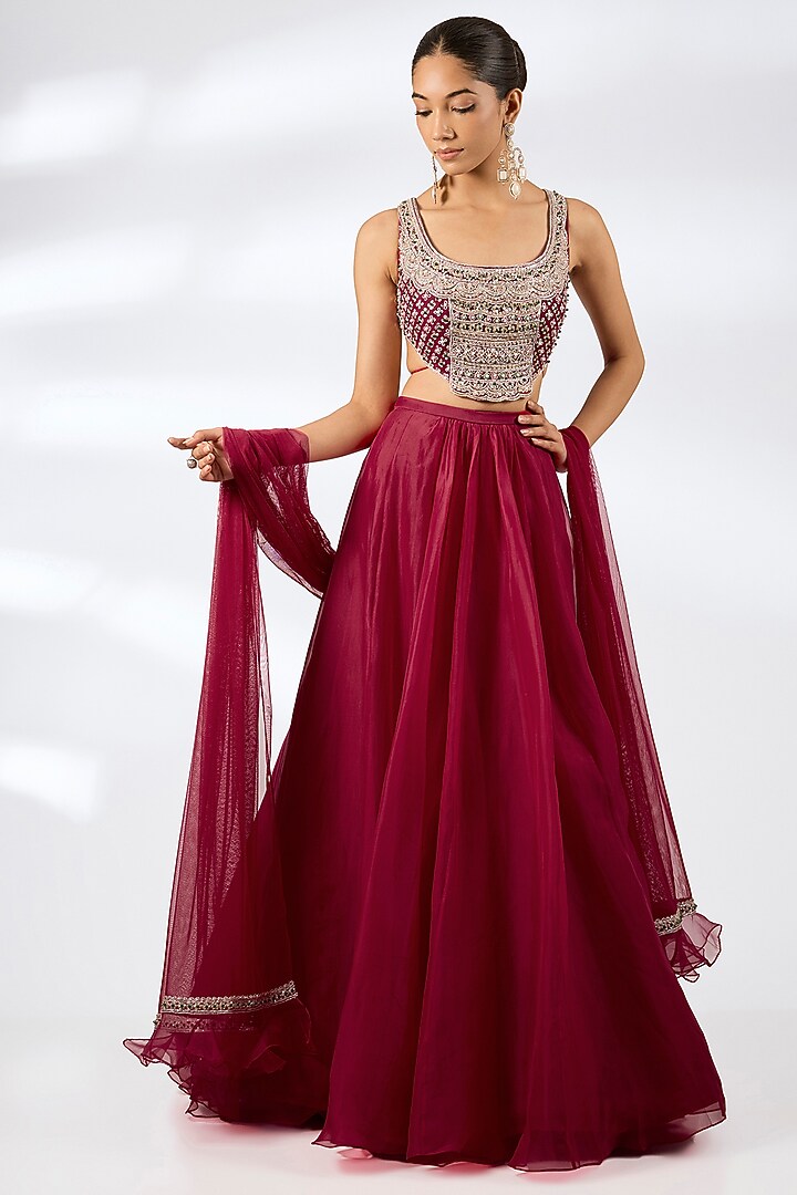 Red Organza Wedding Lehenga Set by Ridhi Mehra at Pernia's Pop Up Shop