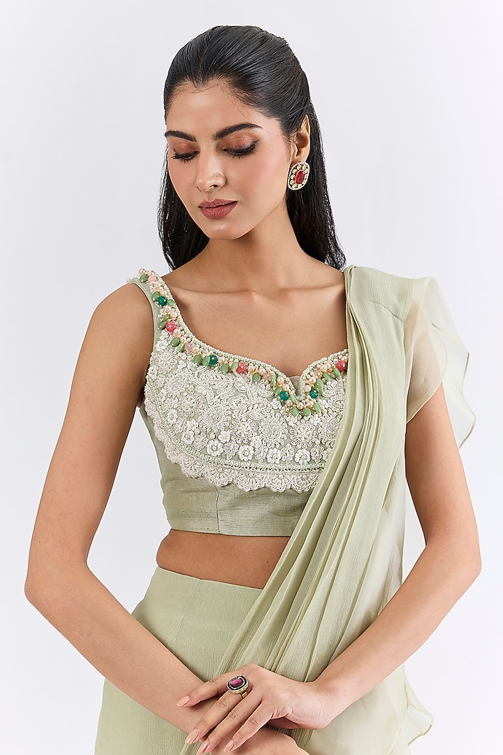 Silver Green Chiffon & Organza Draped Reception Saree Set by Ridhi Mehra at Pernia's Pop Up Shop