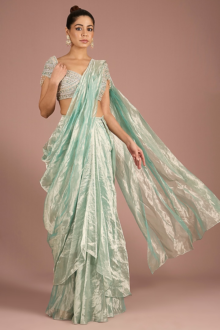 Ice Gold Gold Tissue Embroidered Reception Saree Set by Ridhi Mehra at Pernia's Pop Up Shop