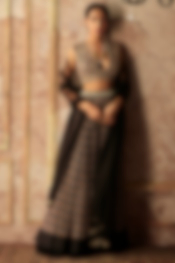 Black Embroidered & Printed Skirt Set by Ridhi Mehra at Pernia's Pop Up Shop