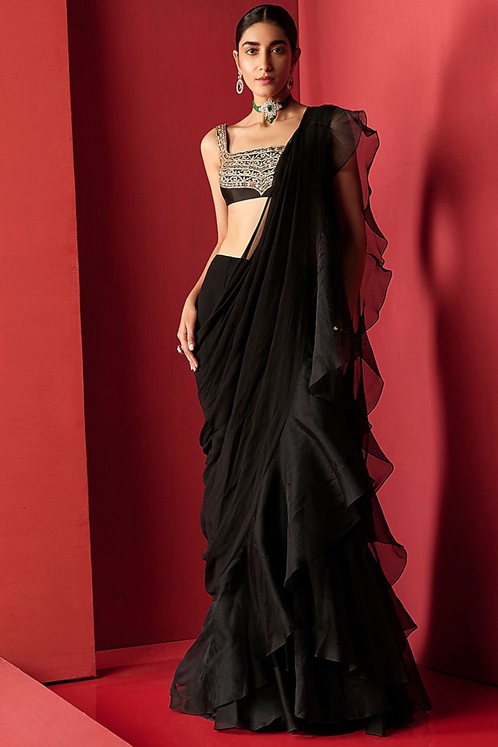 Black Embroidered Draped Saree Set by Ridhi Mehra