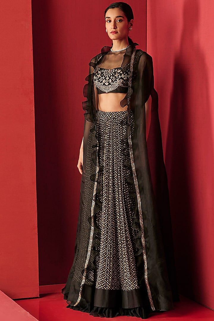 Black Embroidered & Printed Skirt Set by Ridhi Mehra at Pernia's Pop Up Shop