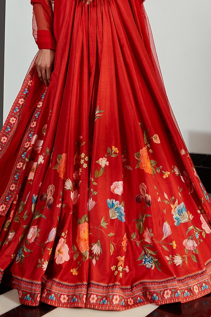 Fiery Red Printed & Embroidered Skirt Set by Ridhi Mehra at Pernia's Pop Up Shop
