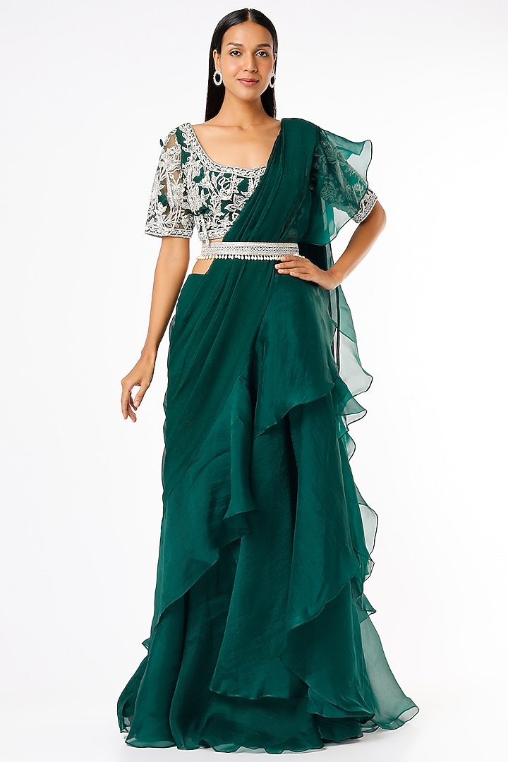 Emerald Green Embroidered Draped Reception Saree Set by Ridhi Mehra at Pernia's Pop Up Shop