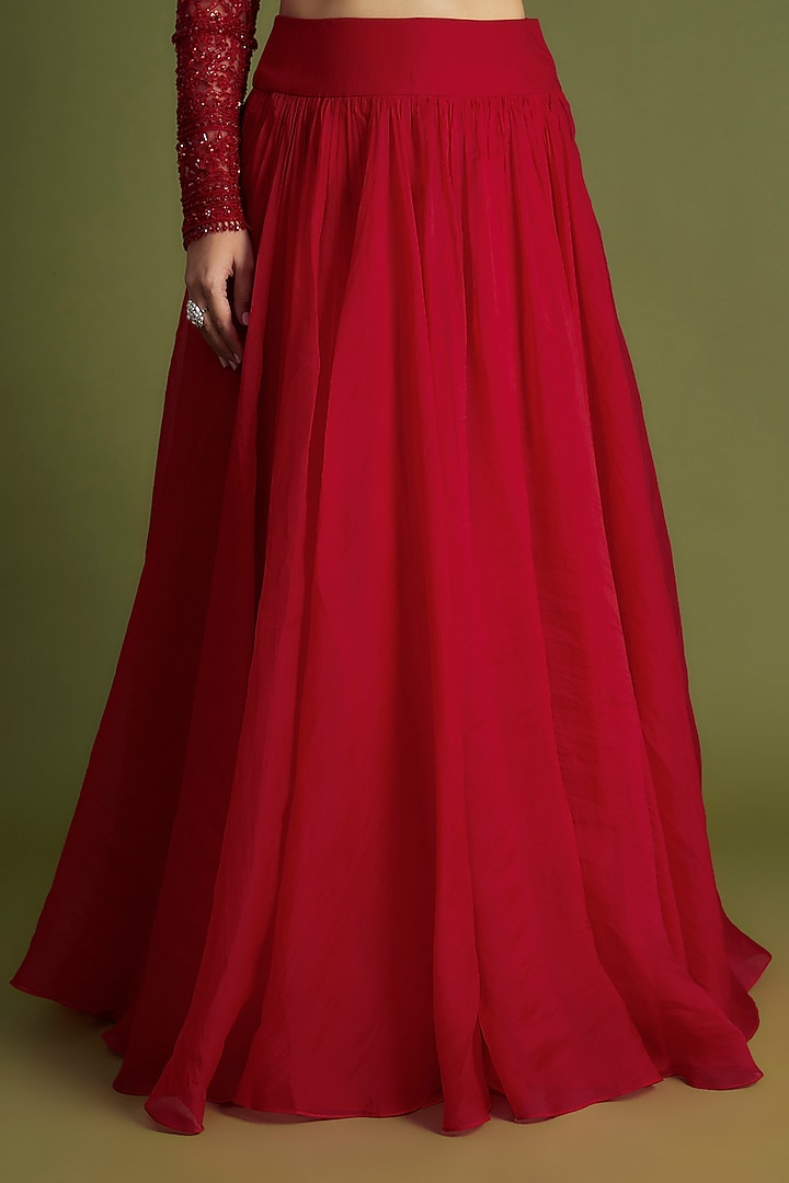 Red Organza Wedding Lehenga Set by Ridhi Mehra at Pernia's Pop Up Shop