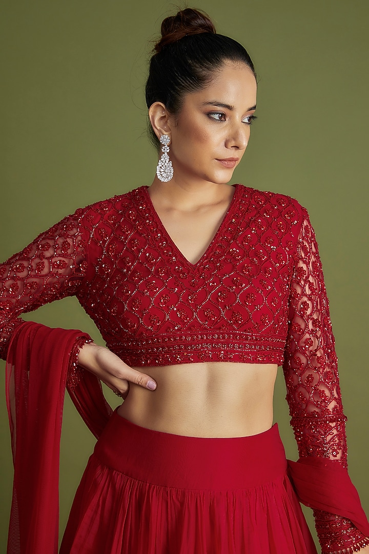 Red Organza Wedding Lehenga Set by Ridhi Mehra at Pernia's Pop Up Shop