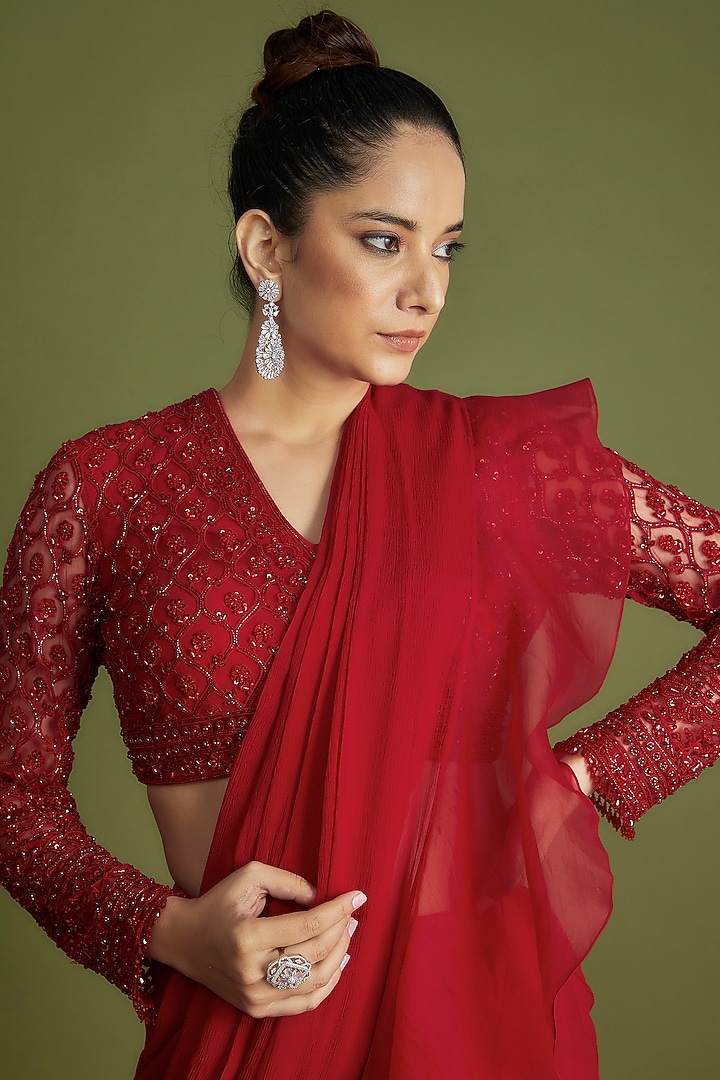 Red Chiffon Organza Draped Reception Saree Set by Ridhi Mehra at Pernia's Pop Up Shop