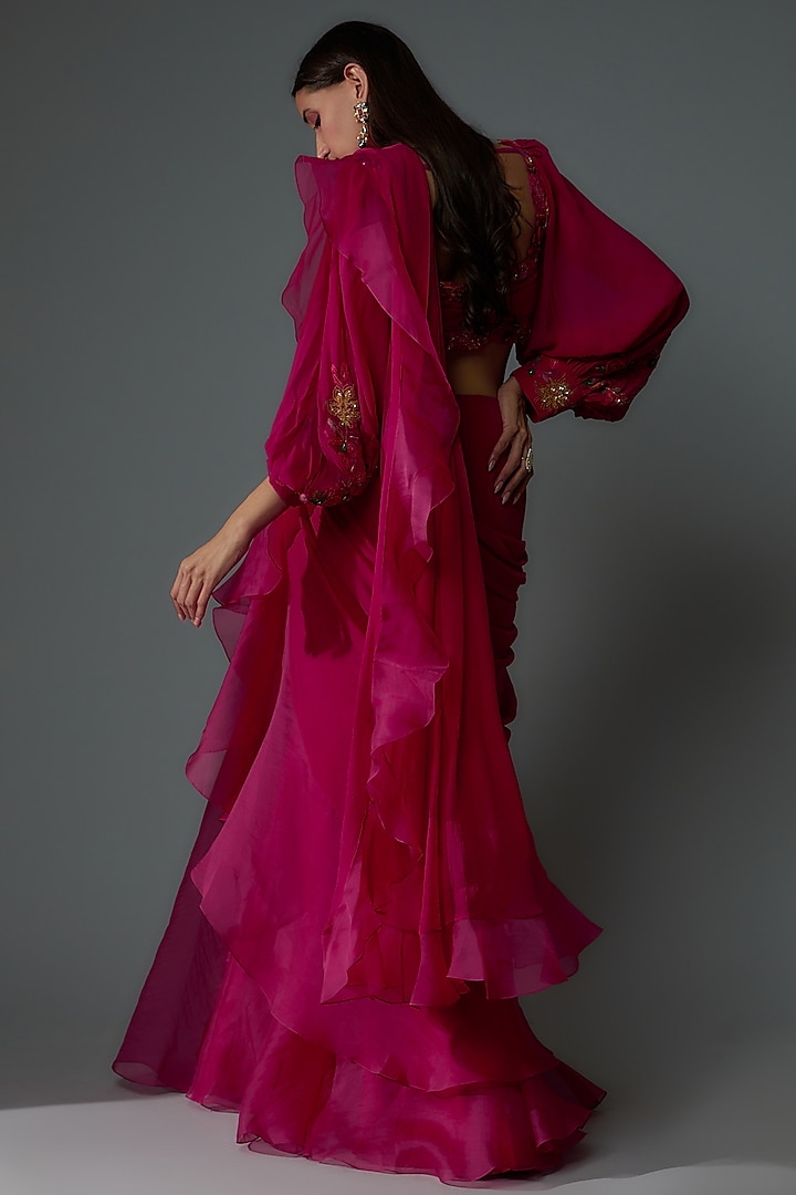 Fuchsia Chiffon & Organza Draped Reception Saree Set by Ridhi Mehra at Pernia's Pop Up Shop