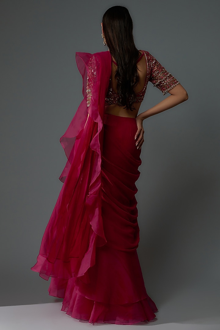 Fuchsia Chiffon & Organza Draped Reception Saree Set by Ridhi Mehra at Pernia's Pop Up Shop
