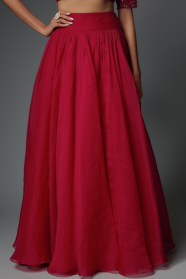 Red Organza Wedding Lehenga Set by Ridhi Mehra at Pernia's Pop Up Shop