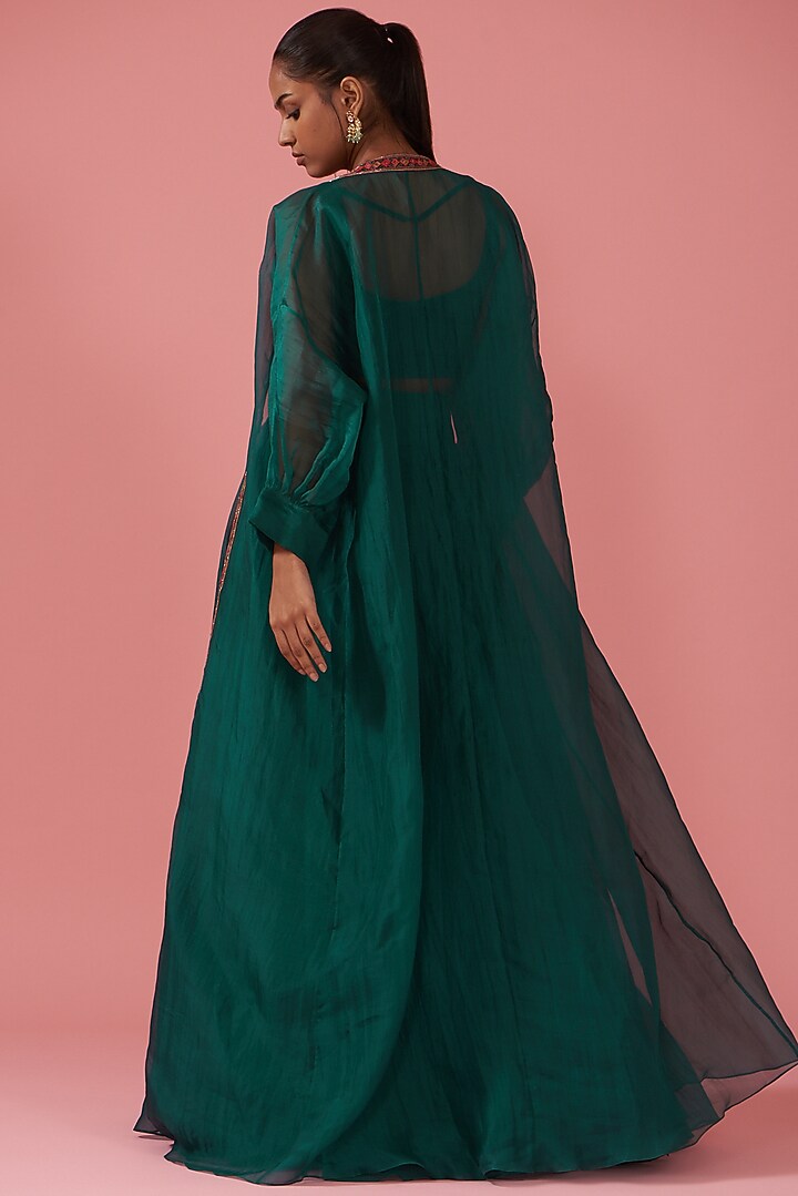 Emerald Green Georgette Jacket Wedding Lehenga Set by Ridhi Mehra at Pernia's Pop Up Shop