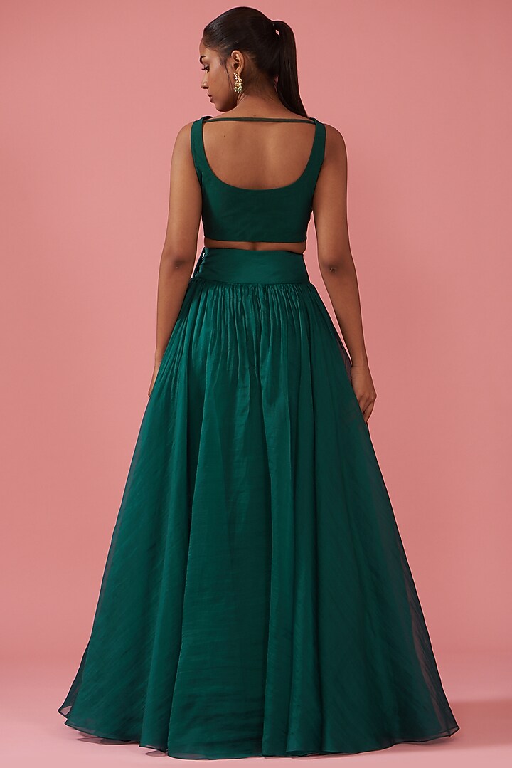 Emerald Green Georgette Jacket Wedding Lehenga Set by Ridhi Mehra at Pernia's Pop Up Shop