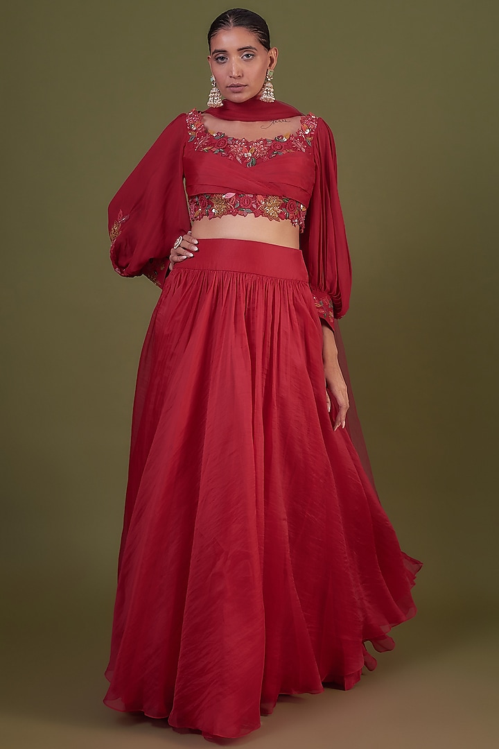 Red Organza & Net Embroidered Wedding Lehenga Set by Ridhi Mehra at Pernia's Pop Up Shop