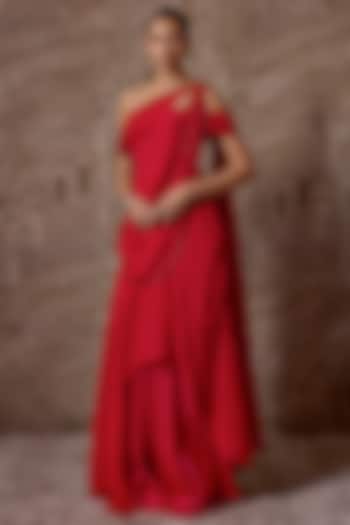 Red Tissue Embroidered Draped Corset Reception Saree Set by Ridhi Mehra at Pernia's Pop Up Shop