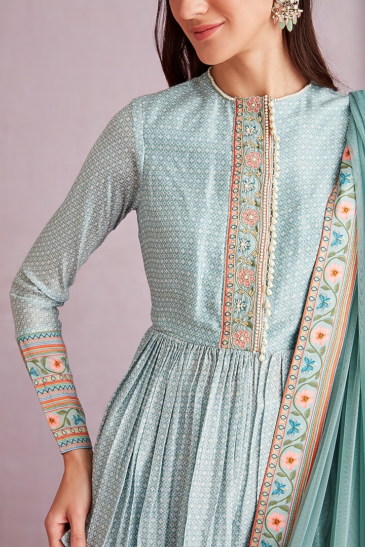 Blue Printed Gharara Set by Ridhi Mehra at Pernia's Pop Up Shop