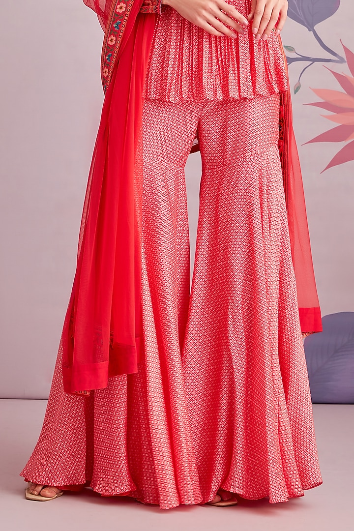 Bright Red Printed Gharara Set by Ridhi Mehra at Pernia's Pop Up Shop