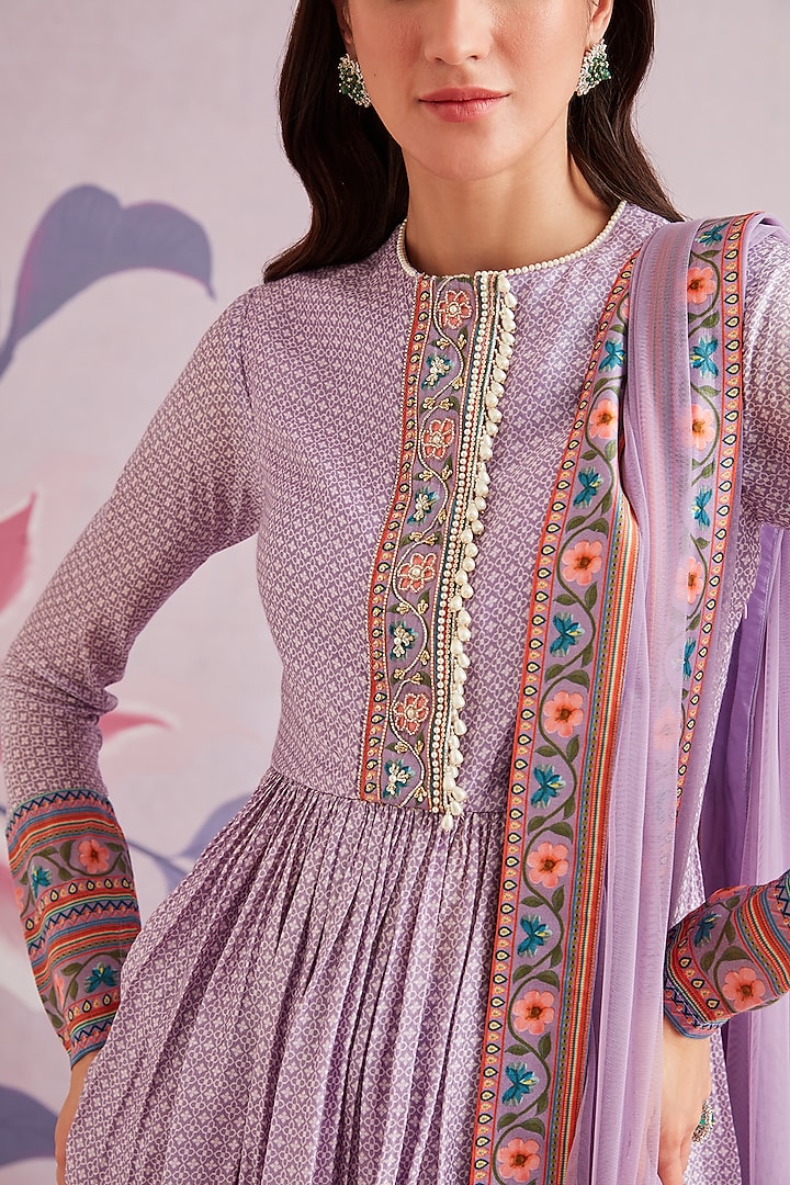 Lilac Printed Gharara Set by Ridhi Mehra at Pernia's Pop Up Shop